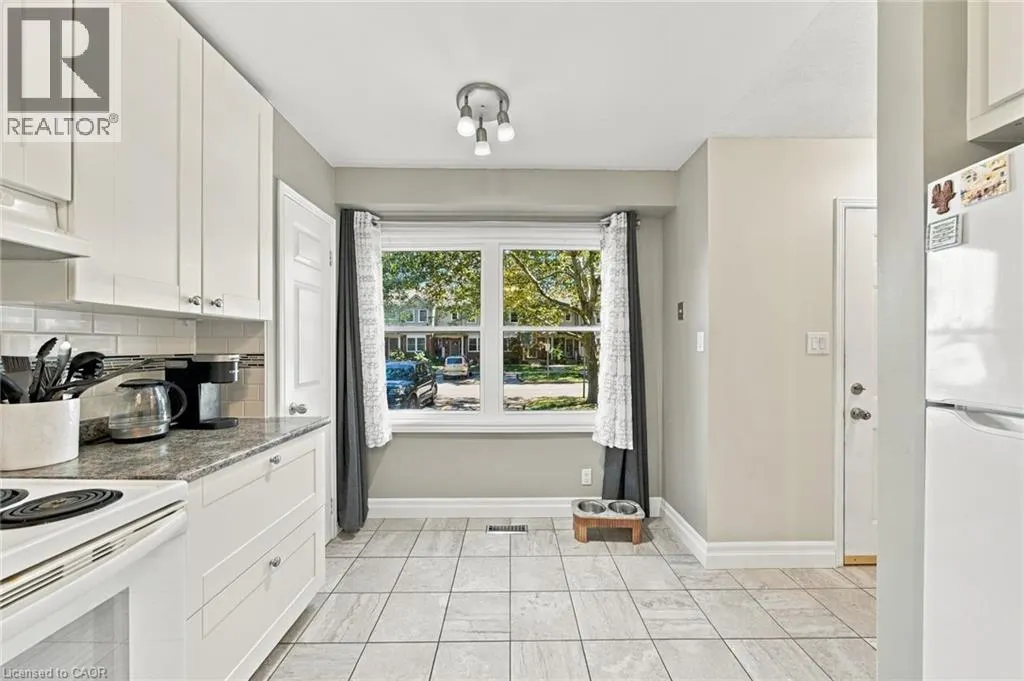 55 KERMAN Avenue Unit# 47 #47