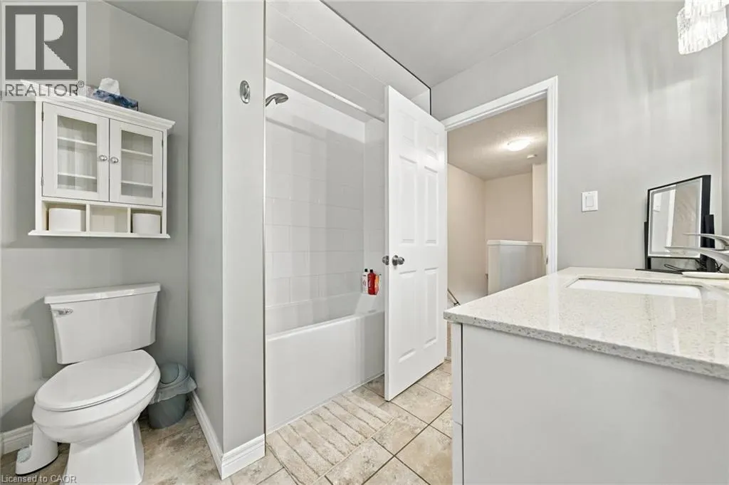55 KERMAN Avenue Unit# 47 #47