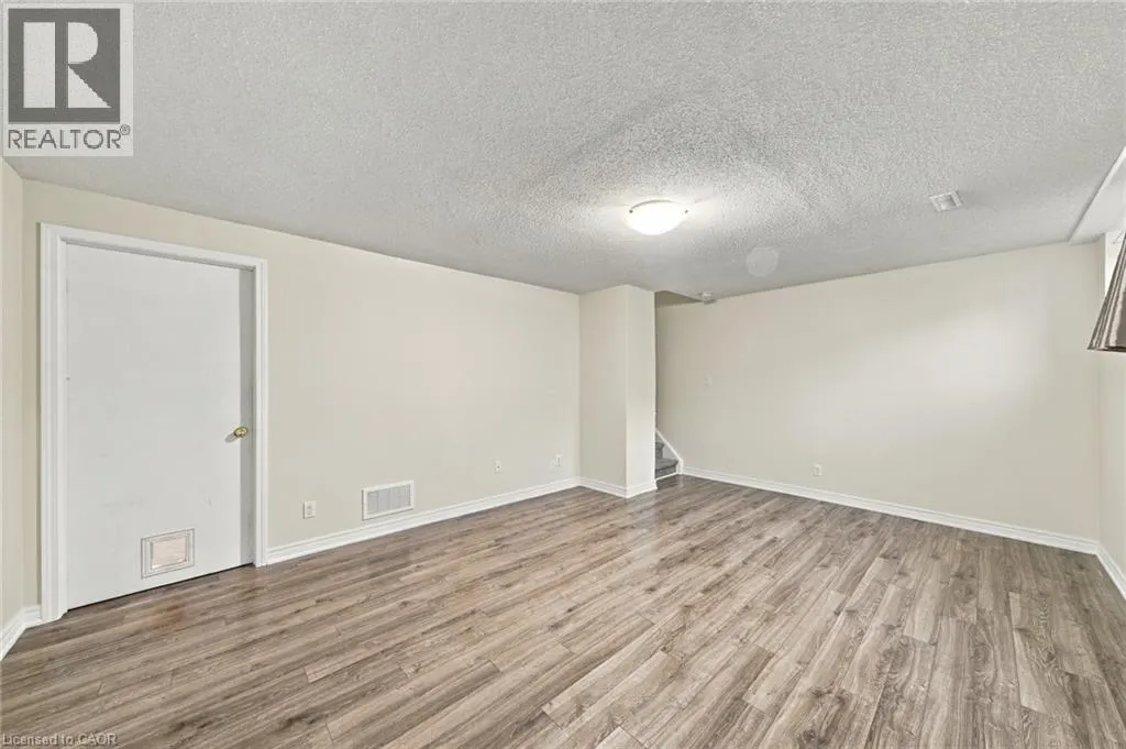 55 KERMAN Avenue Unit# 47 #47