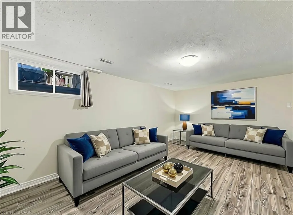 55 KERMAN Avenue Unit# 47 #47