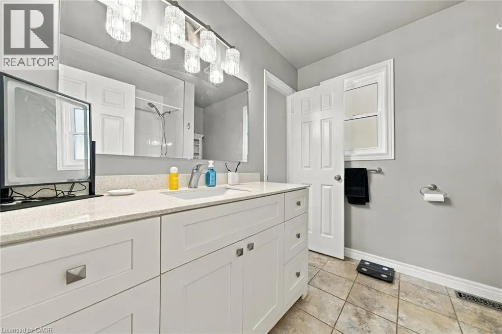 55 KERMAN Avenue Unit# 47 #47