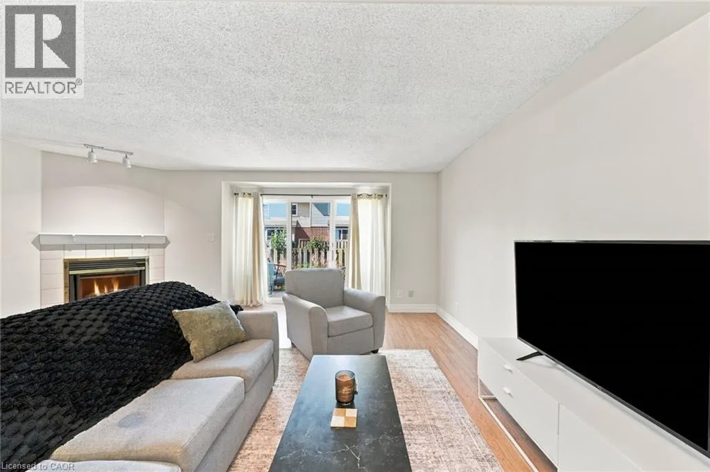 55 KERMAN Avenue Unit# 47 #47