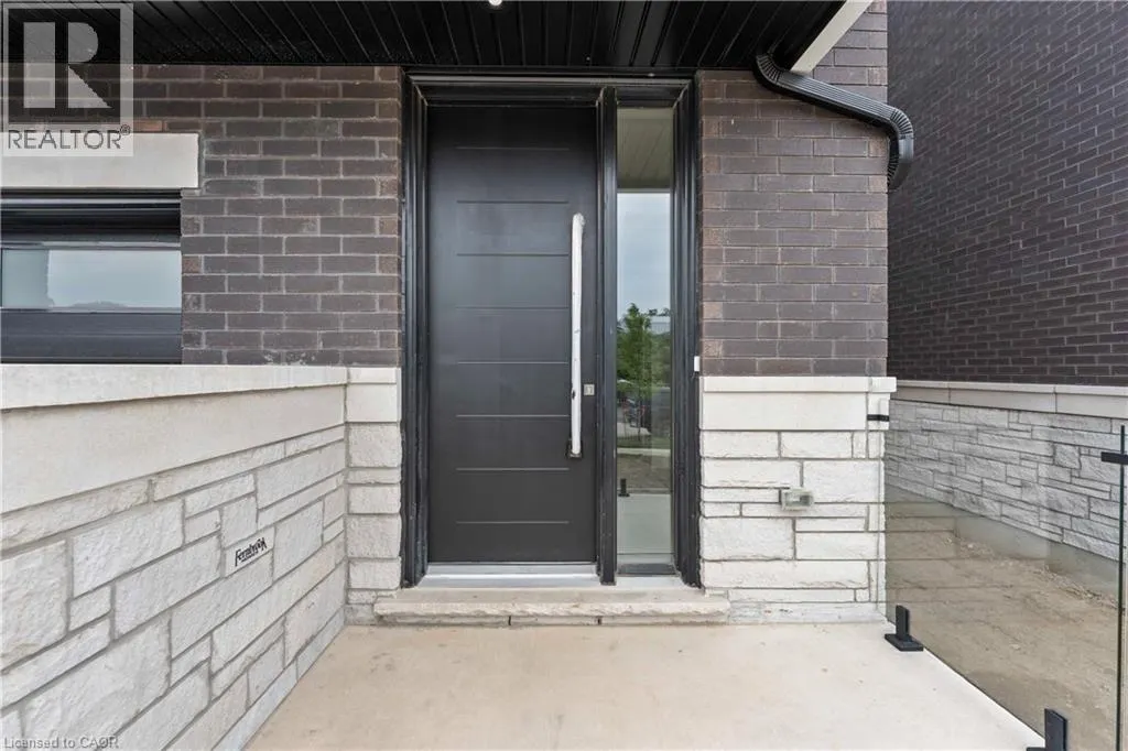 335 HELEN LAWSON Lane