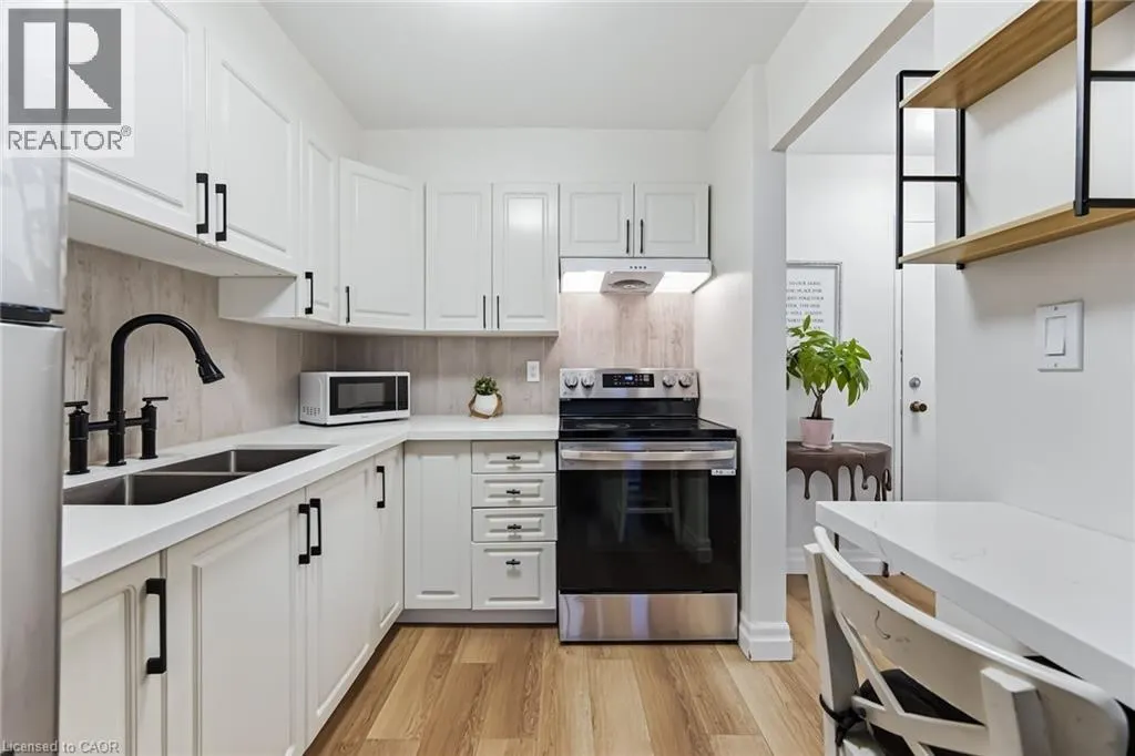 2263 MARINE Drive Unit# 1203 #1203