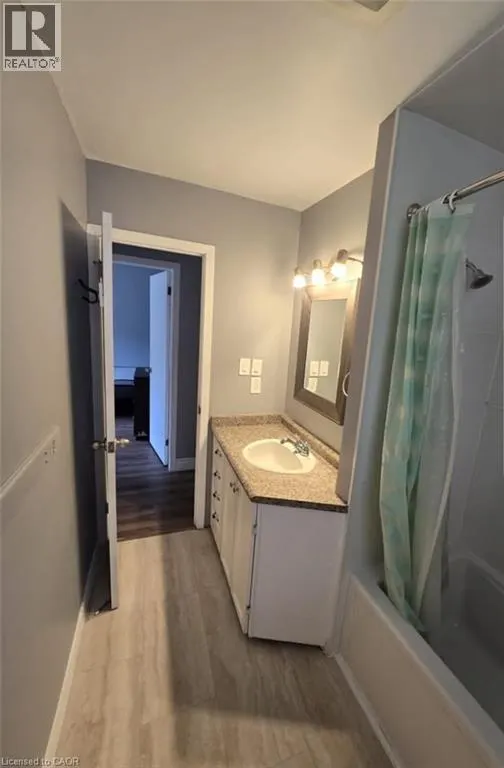 409 CASTLEGROVE Place Unit# Room 3 #Room 3