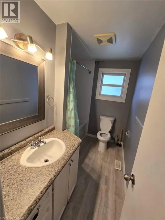 409 CASTLEGROVE Place Unit# Room 3 #Room 3