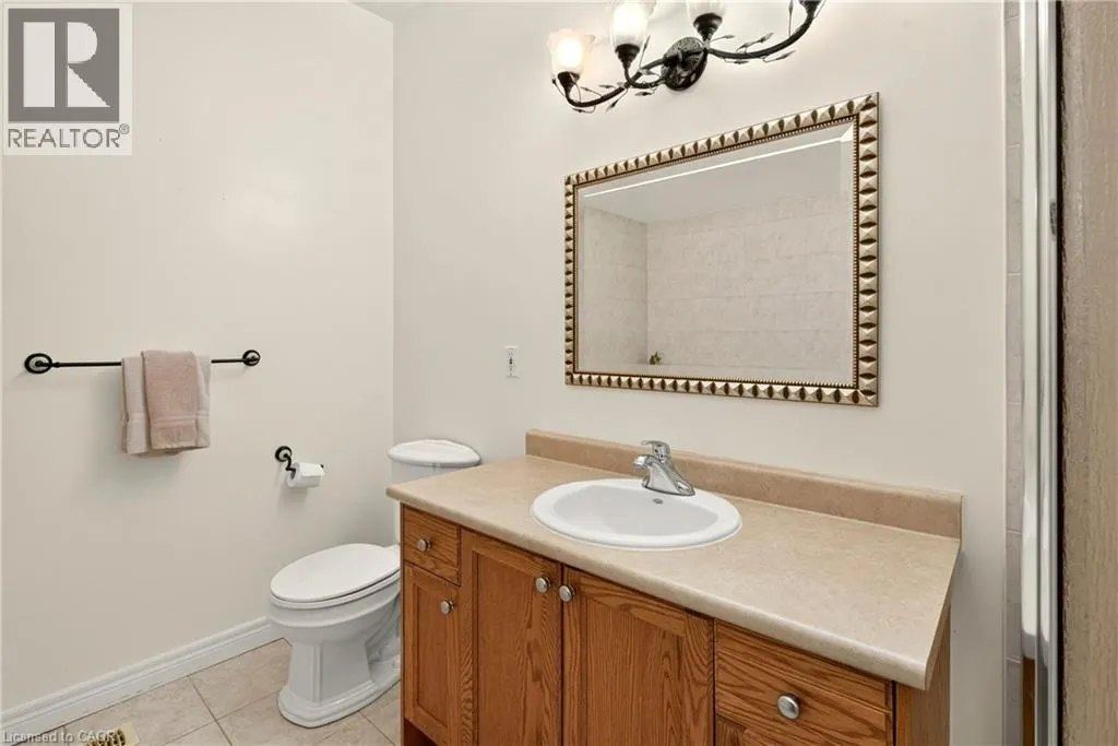 130 SOUTHBROOK Drive Unit# 15 #15
