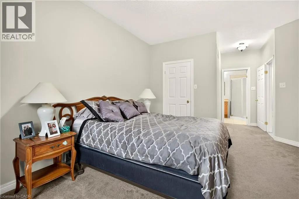 130 SOUTHBROOK Drive Unit# 15 #15