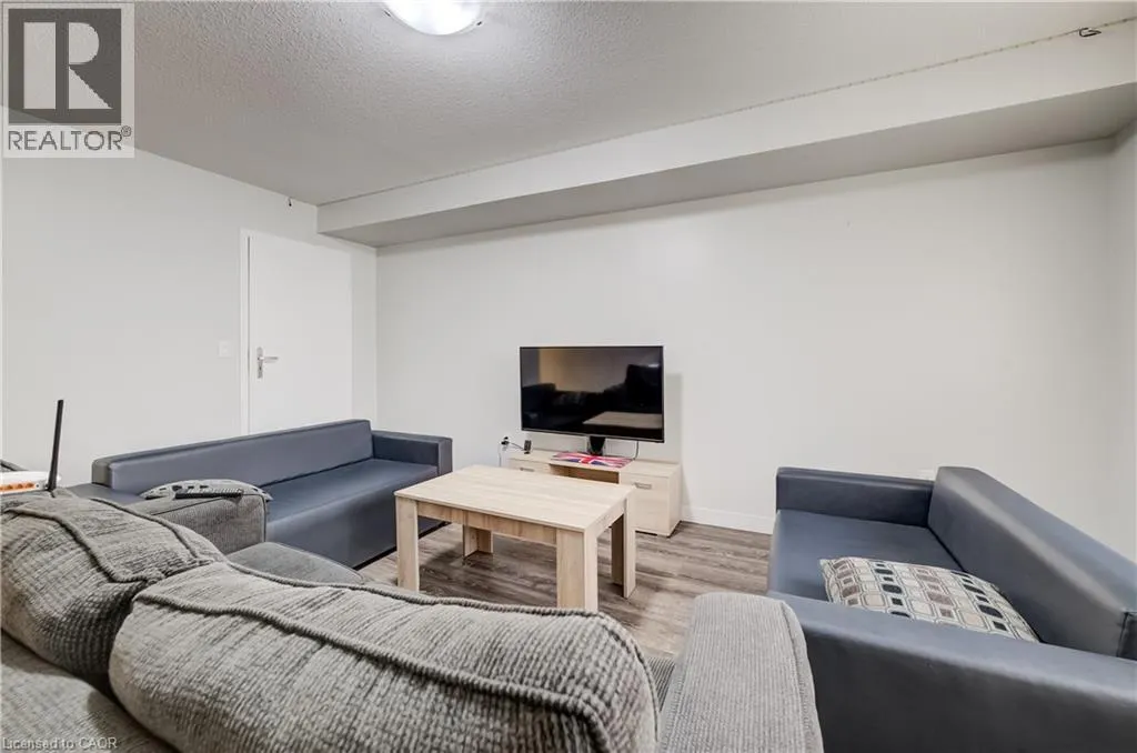 338 ALBERT Street Unit# 114 #114