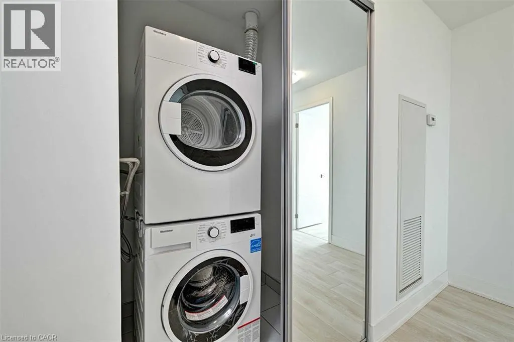 297 OAK WALK Drive Unit# 2204 #2204