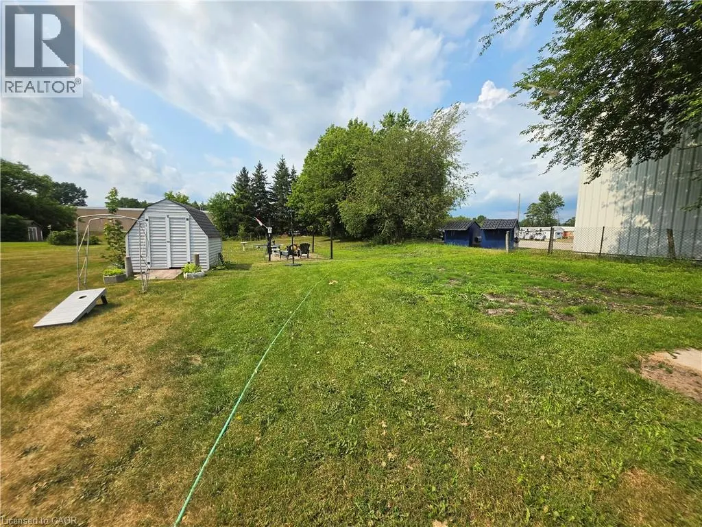 509 QUEENSWAY W