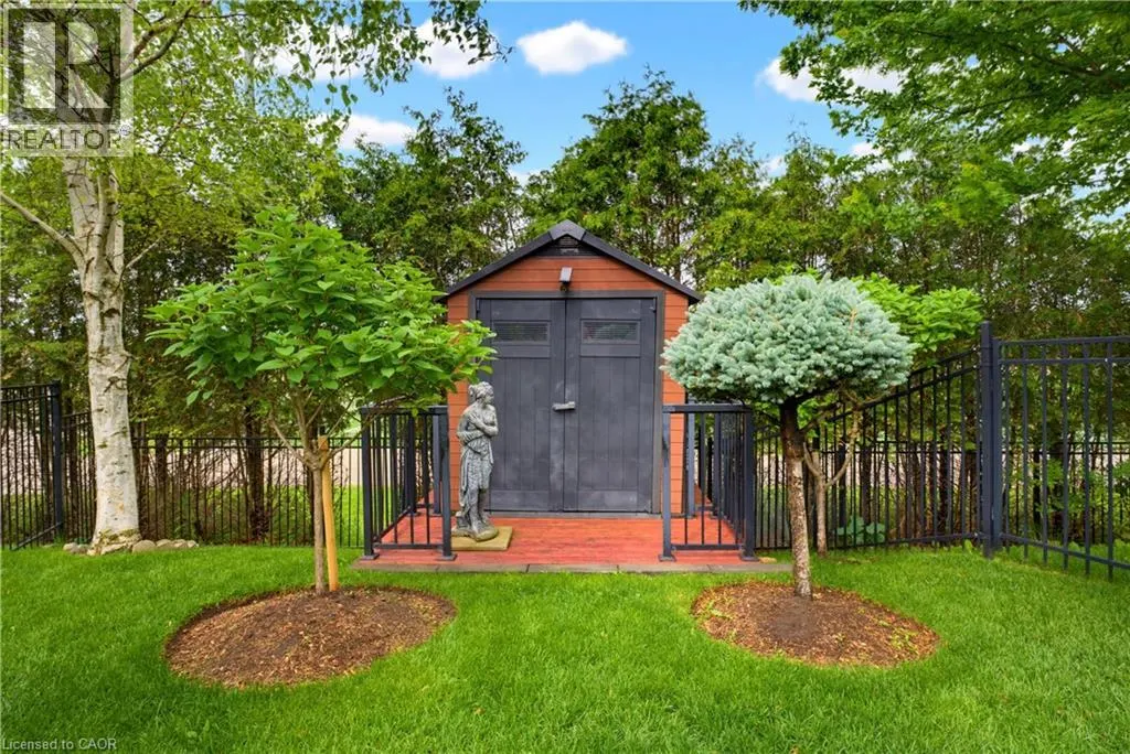 123 OAK PARK Drive