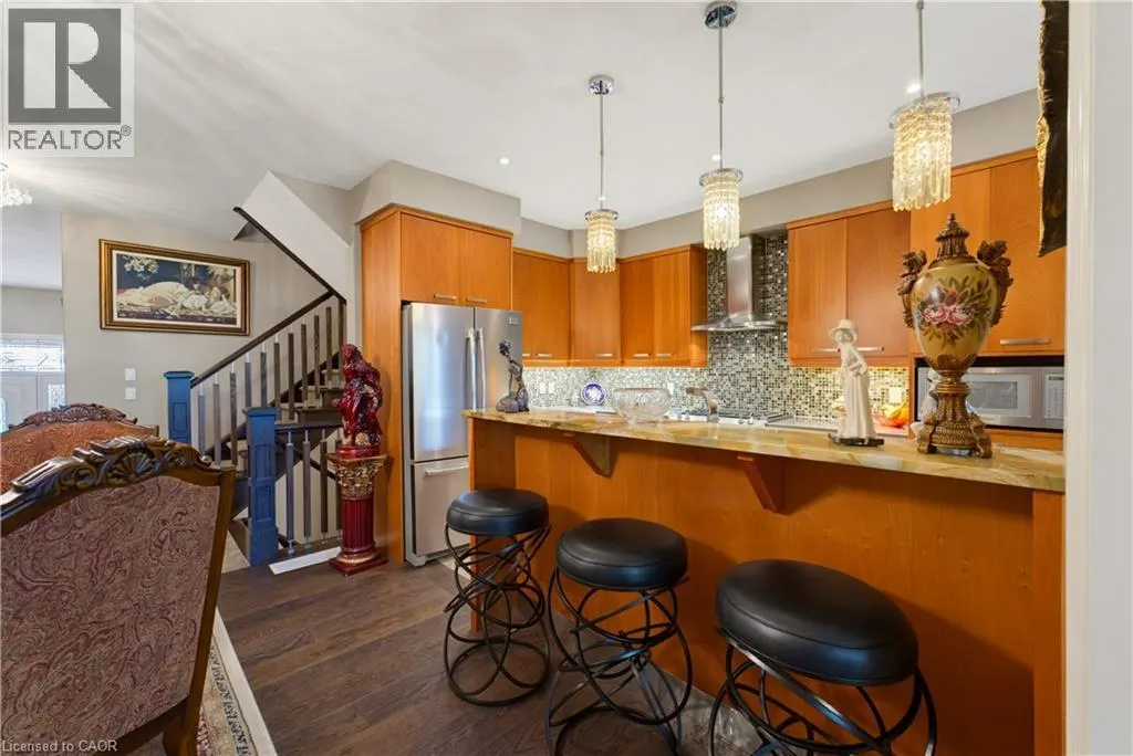 123 OAK PARK Drive
