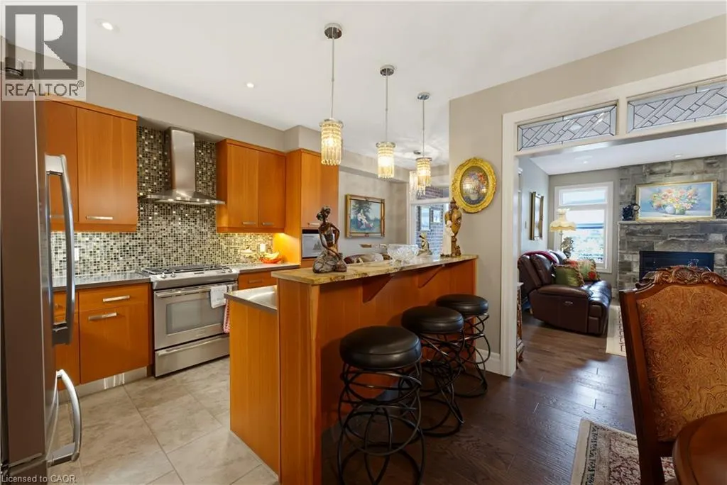 123 OAK PARK Drive