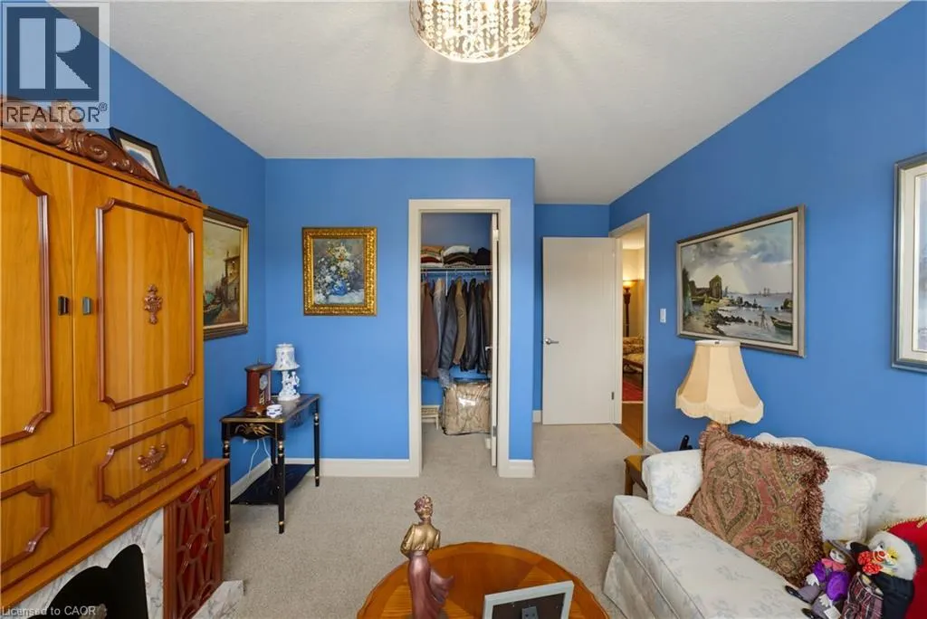 123 OAK PARK Drive