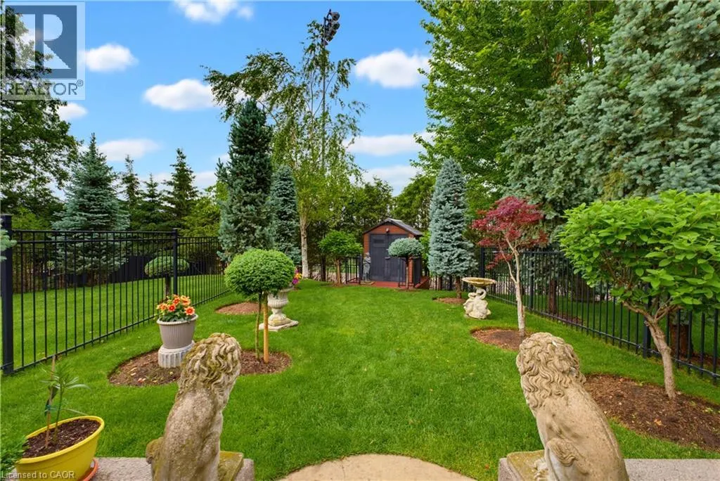 123 OAK PARK Drive
