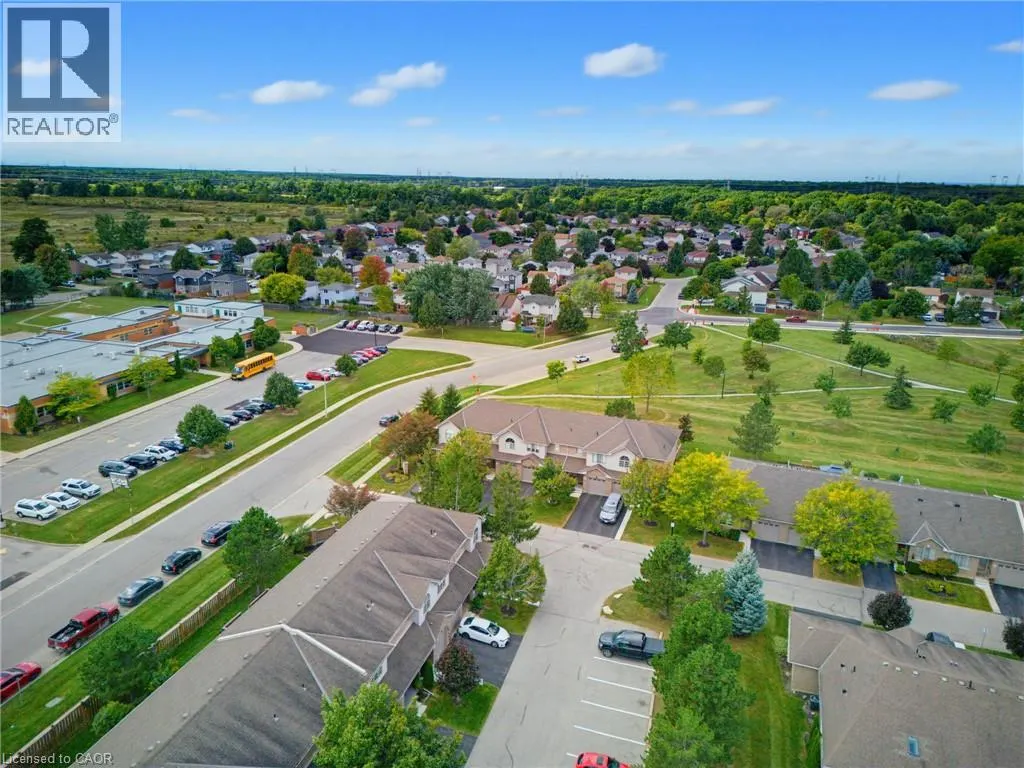 40 BRAEMAR Avenue Unit# 2 #2