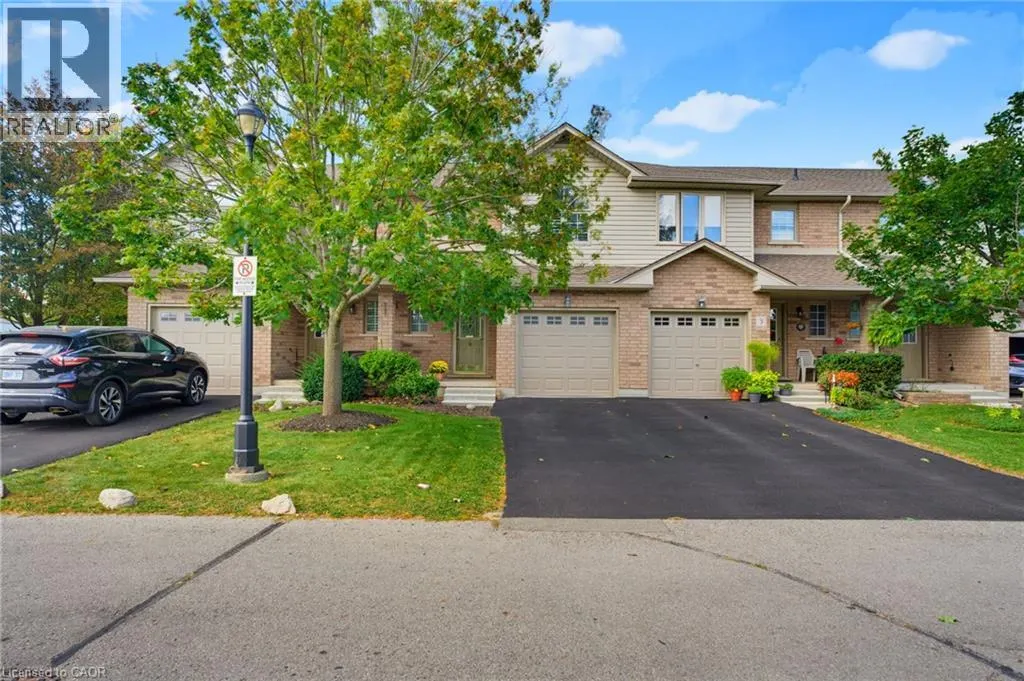 40 BRAEMAR Avenue Unit# 2 #2