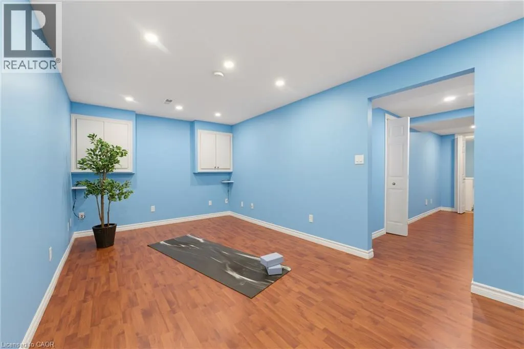 40 BRAEMAR Avenue Unit# 2 #2