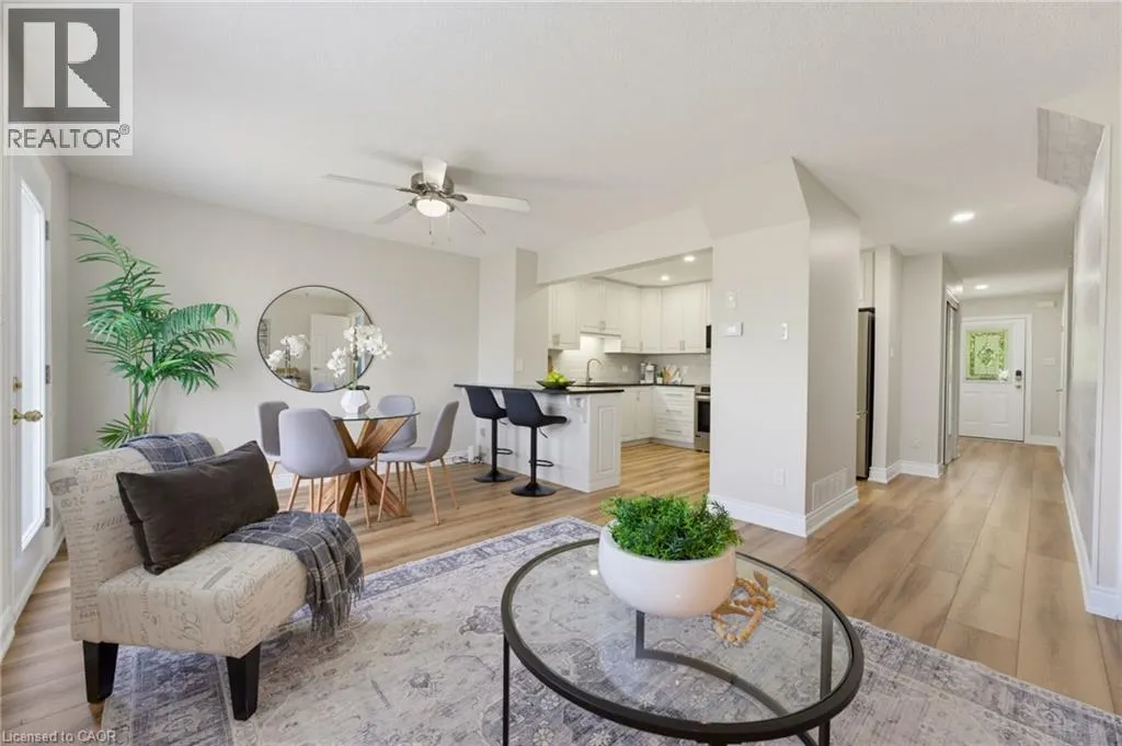 40 BRAEMAR Avenue Unit# 2 #2
