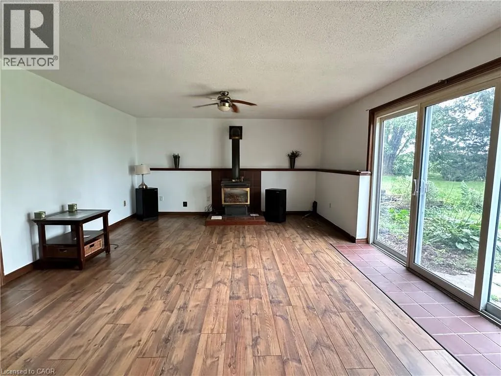 1919 HIGHWAY 3 E