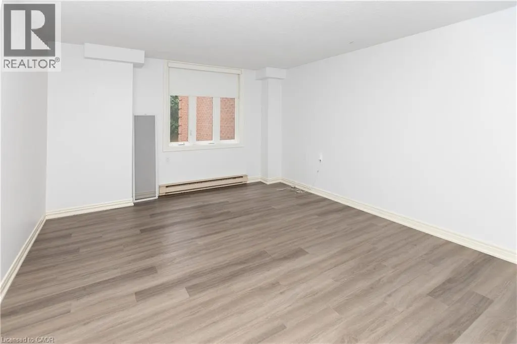 150 WILSON Street W Unit# 116 #116