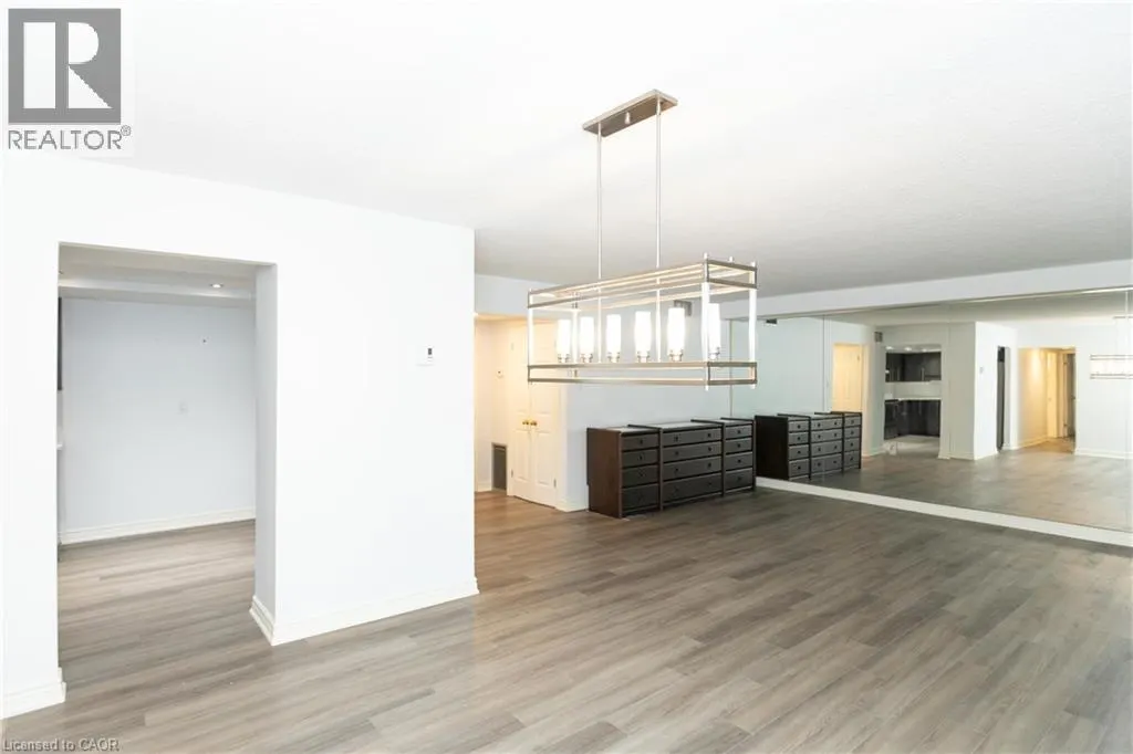 150 WILSON Street W Unit# 116 #116