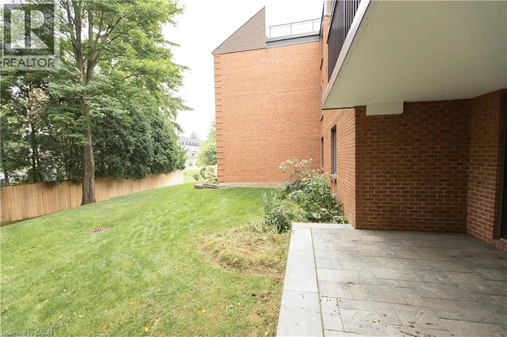 150 WILSON Street W Unit# 116 #116