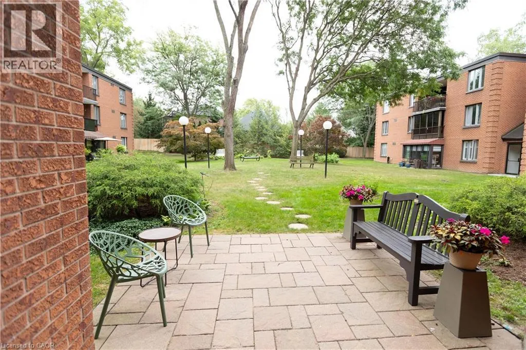 150 WILSON Street W Unit# 116 #116