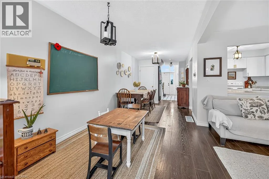54 ARGYLE Street S Unit# 1 #1