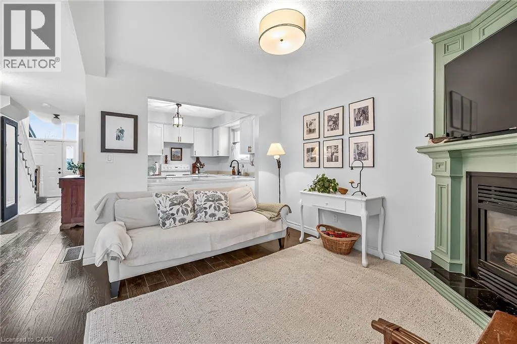 54 ARGYLE Street S Unit# 1 #1
