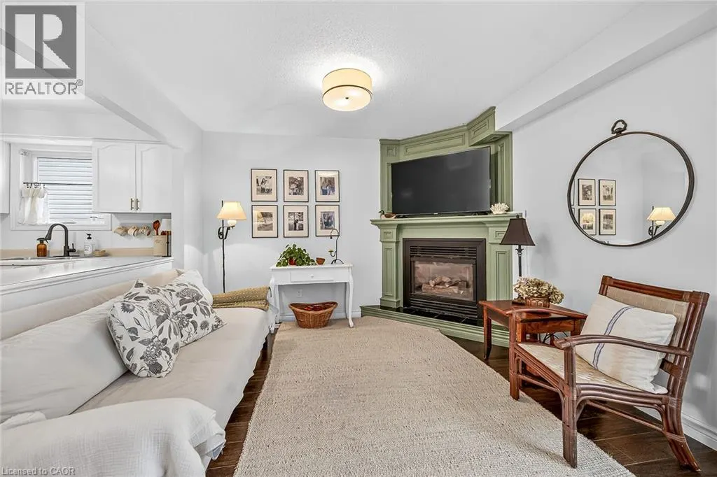 54 ARGYLE Street S Unit# 1 #1