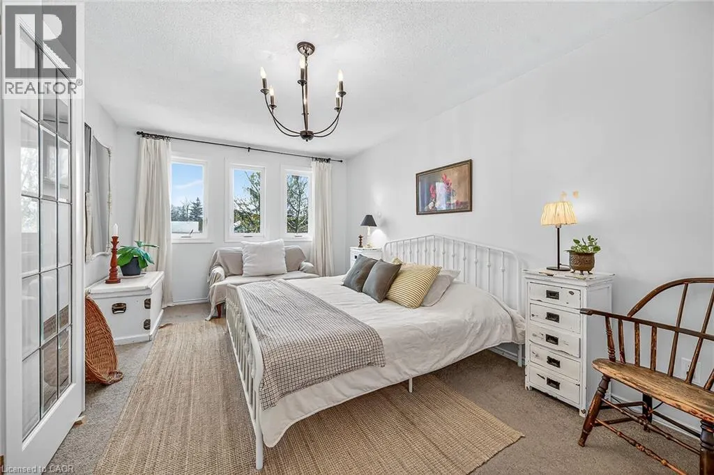 54 ARGYLE Street S Unit# 1 #1