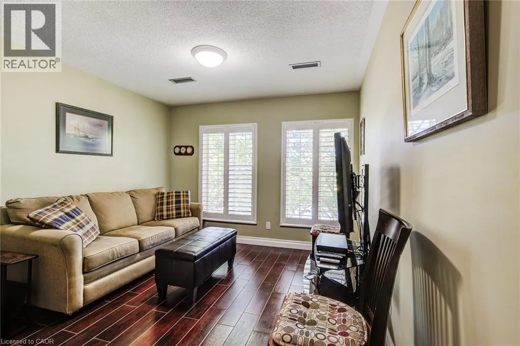 45 BLUE SPRINGS Drive Unit# 32 #32