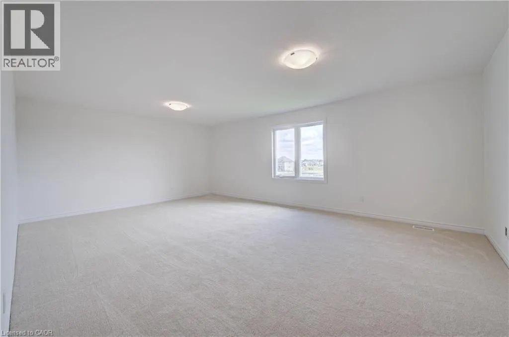10 MUNN Crescent
