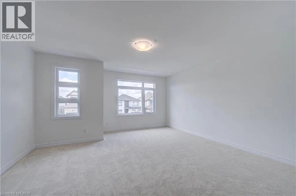 10 MUNN Crescent