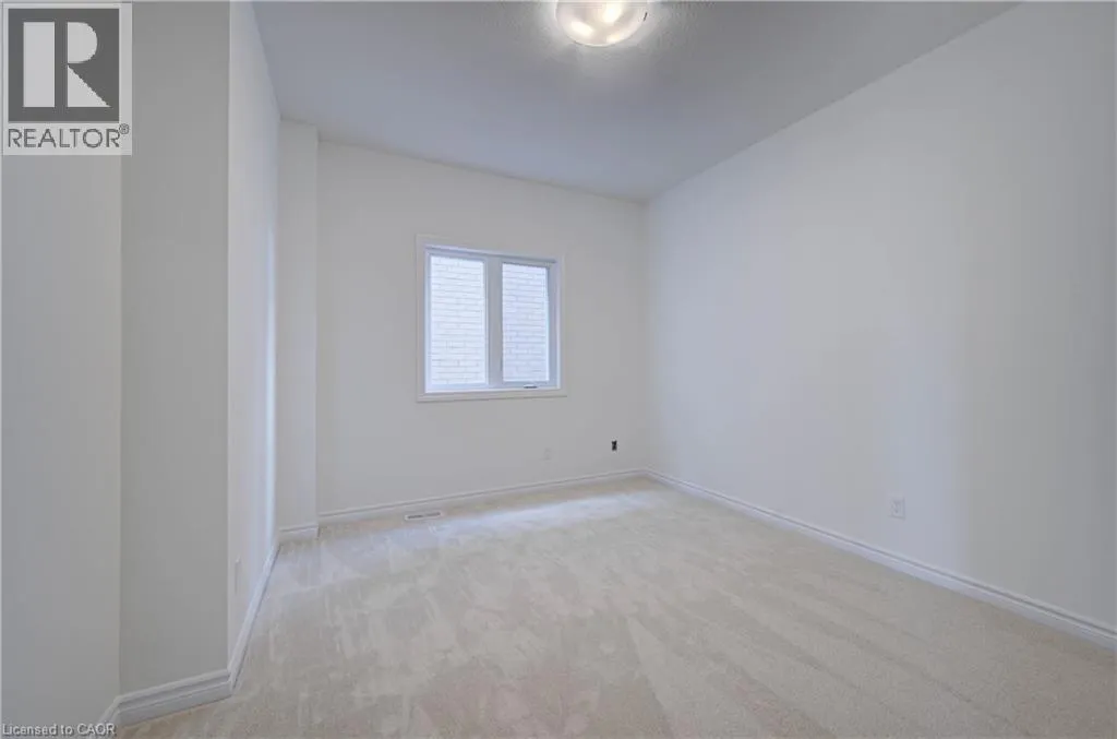 10 MUNN Crescent