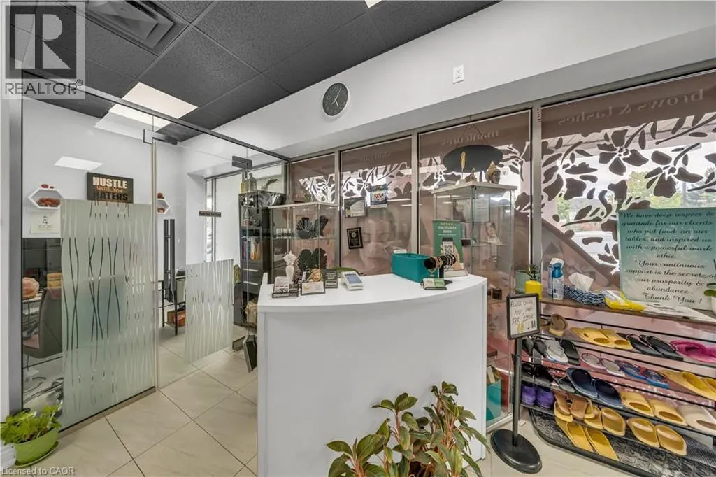 370 EASTBRIDGE Boulevard Unit# B #B