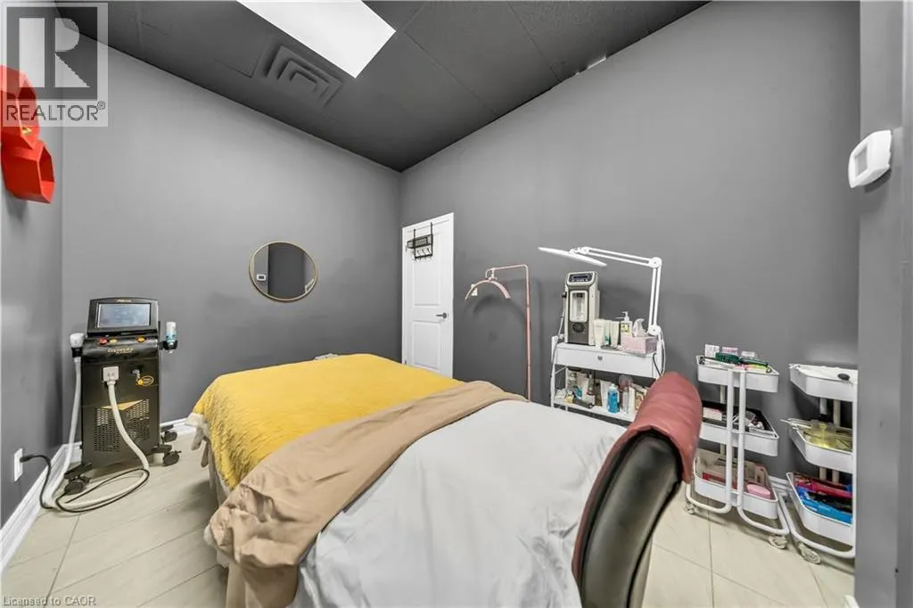 370 EASTBRIDGE Boulevard Unit# B #B