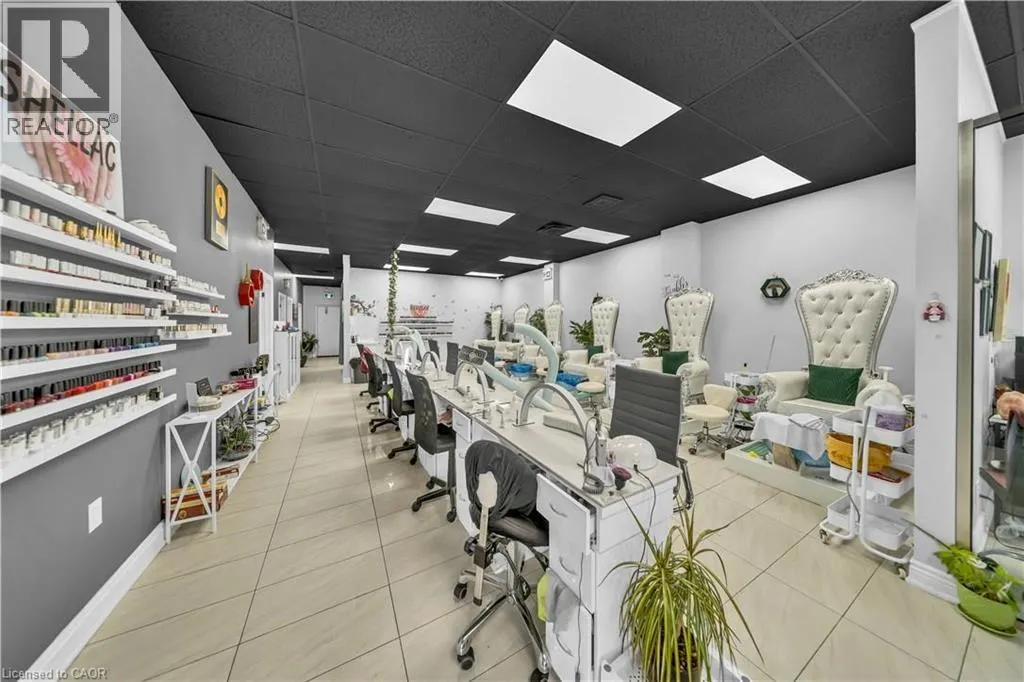 370 EASTBRIDGE Boulevard Unit# B #B