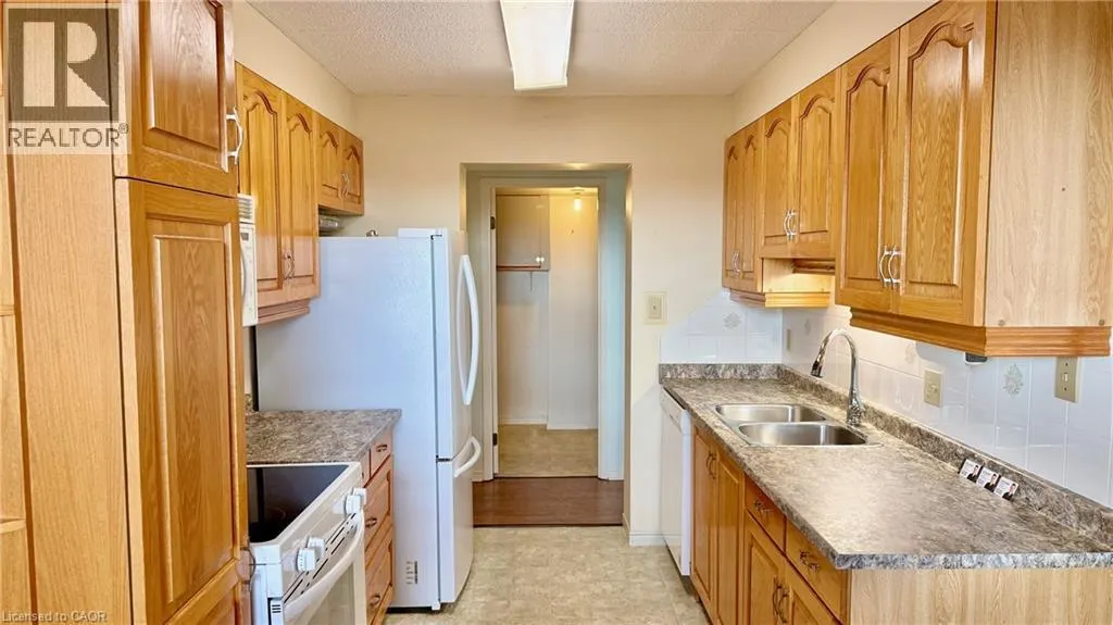 5 MILL POND Court Unit# 604 #604