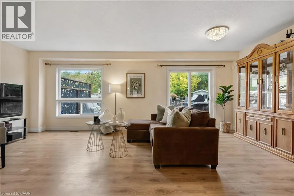 509 LANGLAW Drive