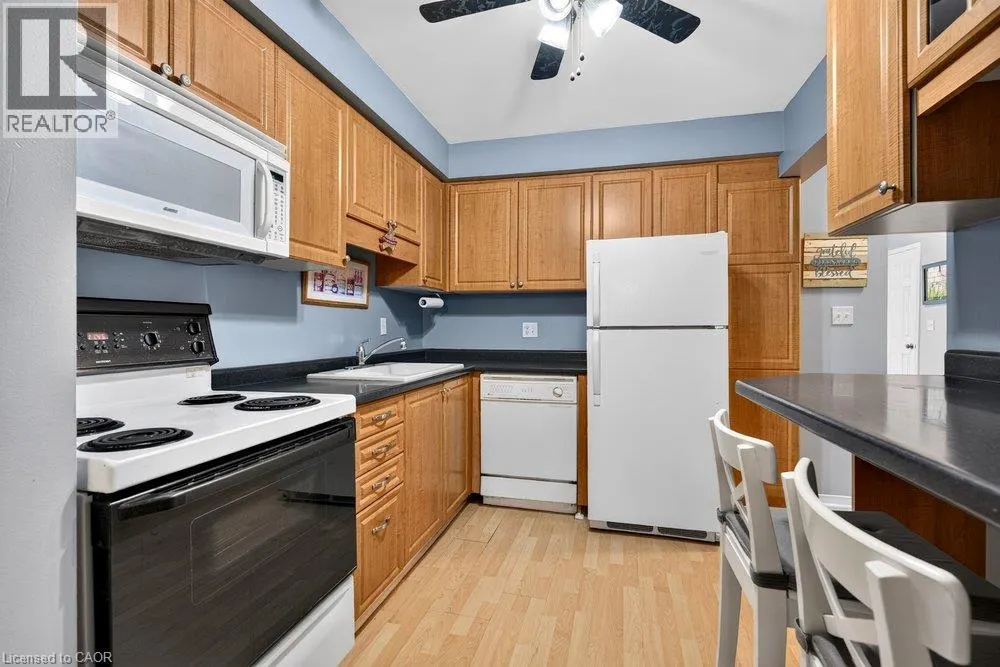 2 ROYALWOOD Court Unit# 20 #20