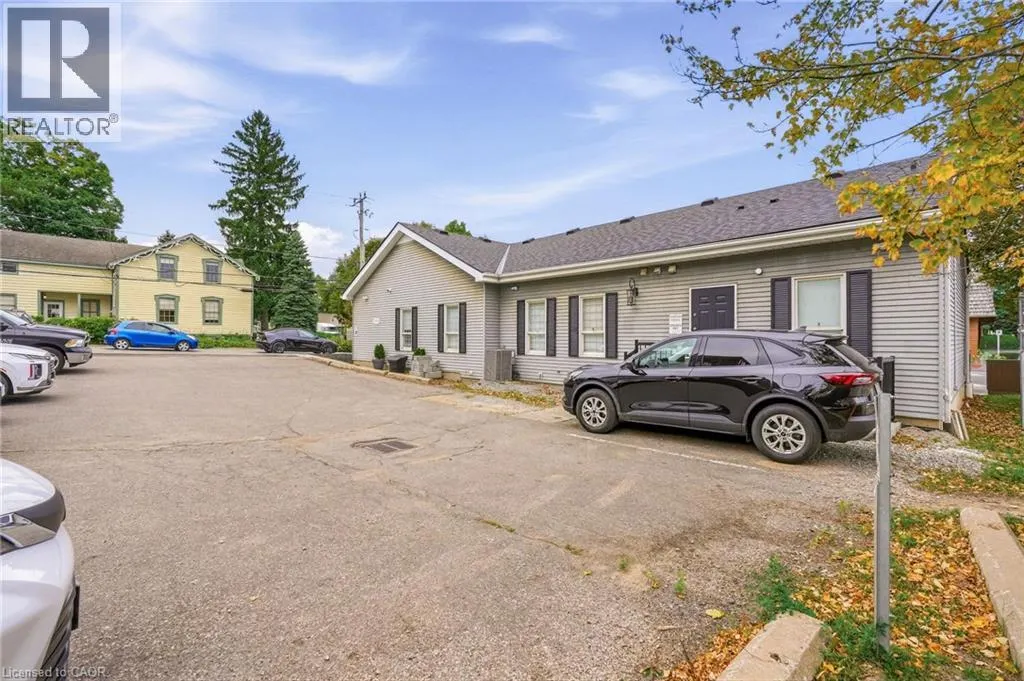 326 WILSON Street E Unit# Room 4 #Room 4