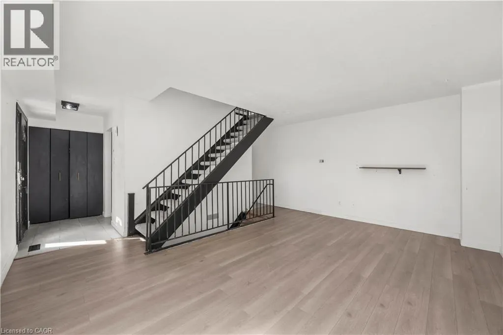 70 FIDDLERS GREEN Road Unit# 74 #74