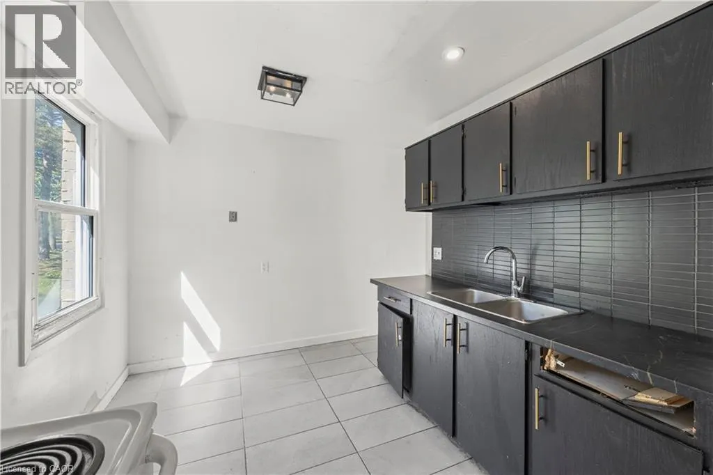 70 FIDDLERS GREEN Road Unit# 74 #74