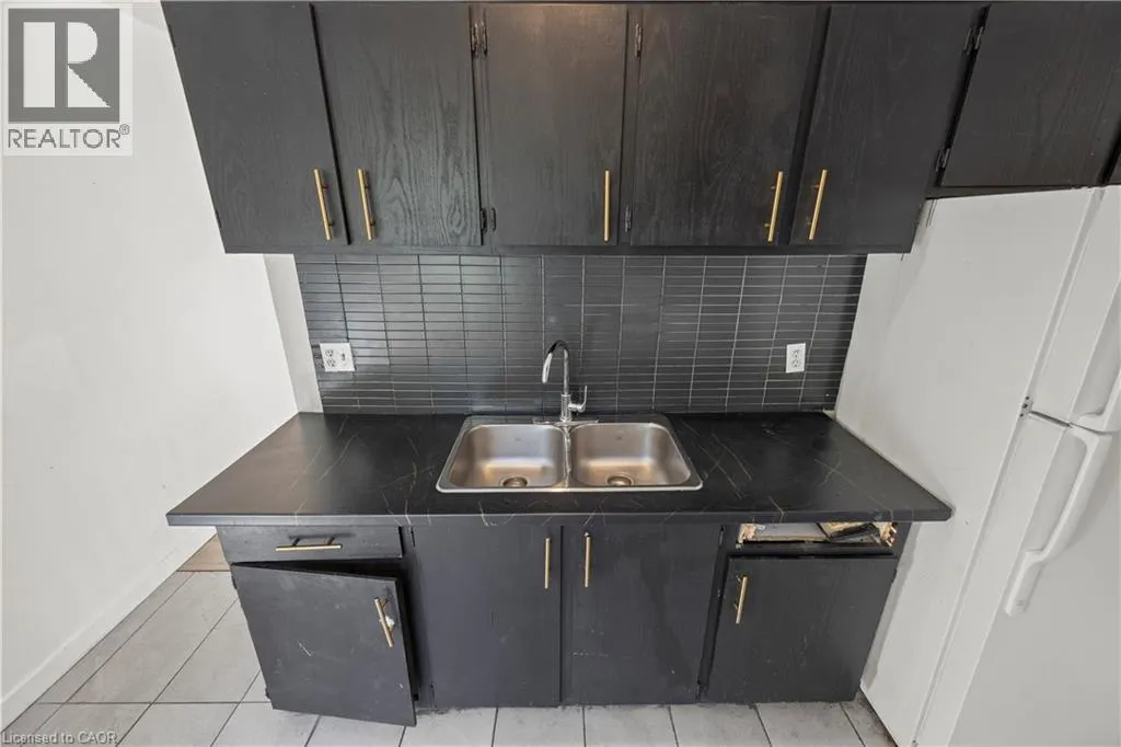 70 FIDDLERS GREEN Road Unit# 74 #74