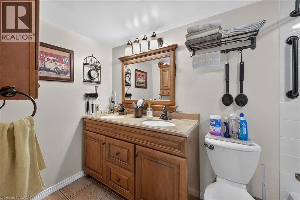 5 MILL POND Court Unit# 202 #202