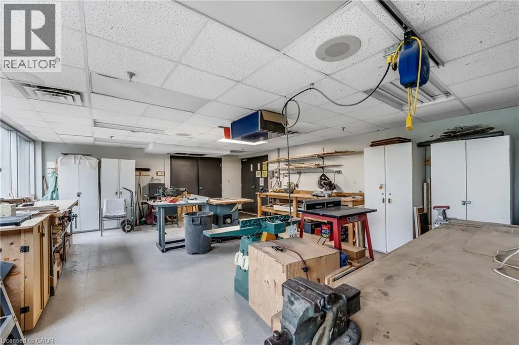 190 HESPELER Road Unit# 1804 #1804