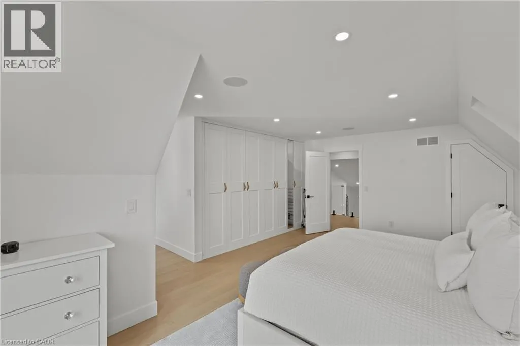 55 SWAN Avenue